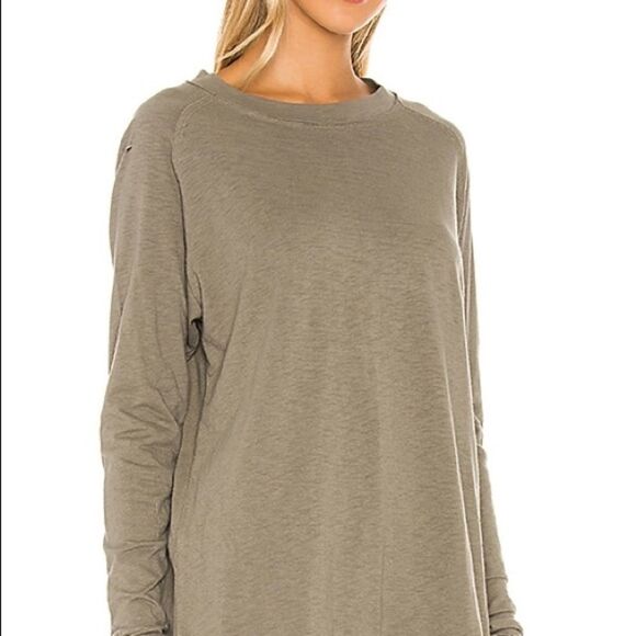 FREE PEOPLE ARDEN TEE  LARGE NWT SMALL ONLY AVAILABLE $58 - Picture 3 of 10